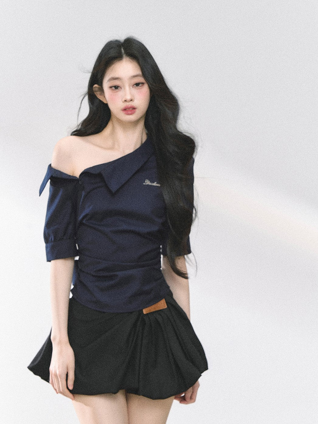 Off-shoulder Waist-slimming T-shirt DIA0465