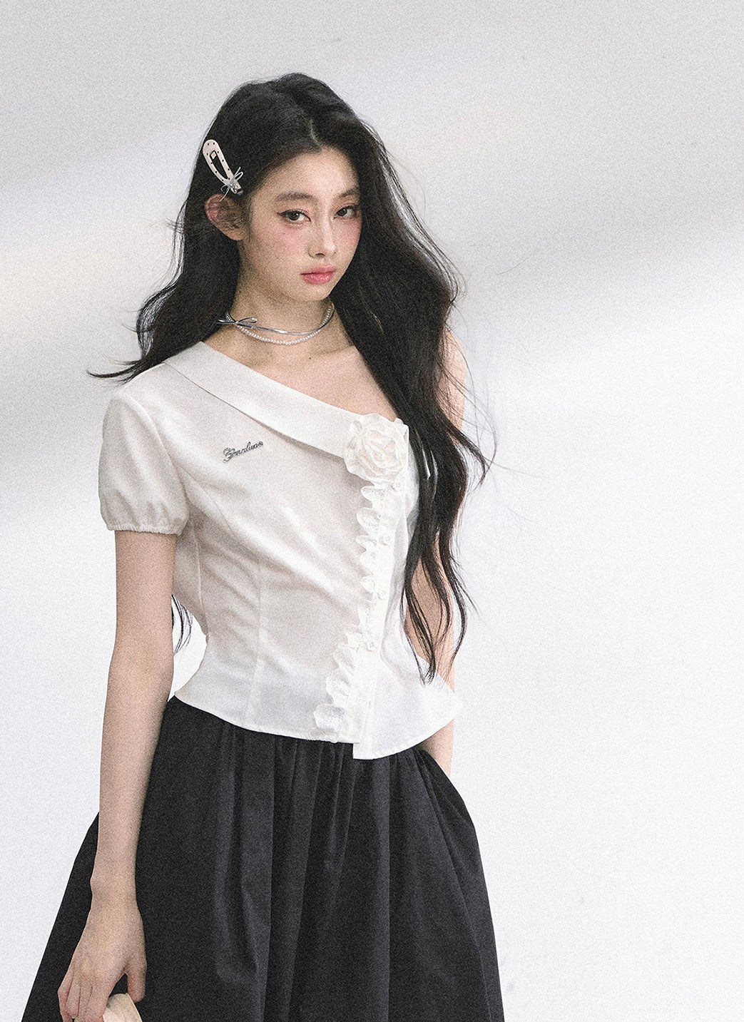 Lace Off-shoulder Flower Shirt DIA0524