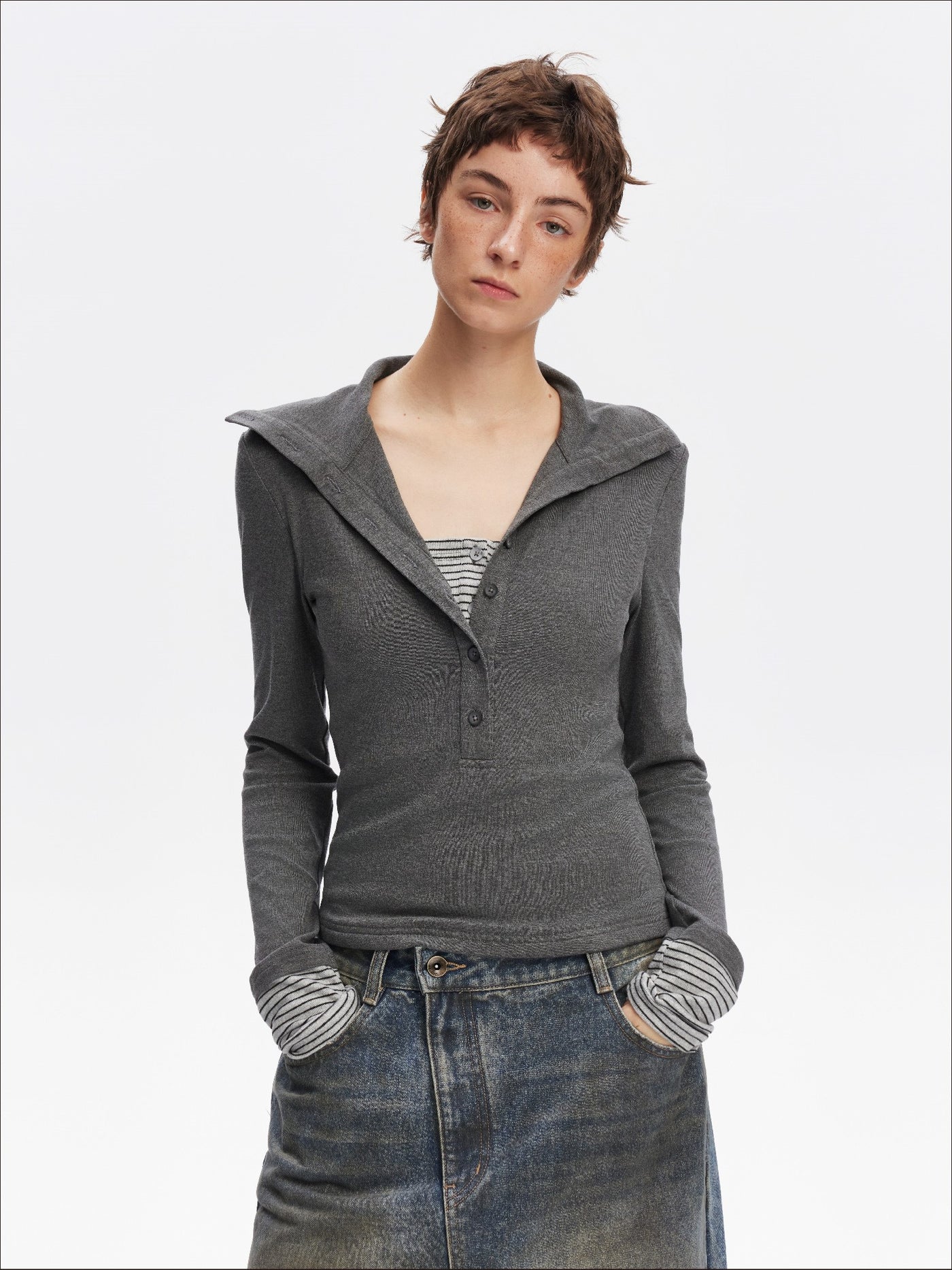 Stand Henley Collar Casual T-shirt SAL0204