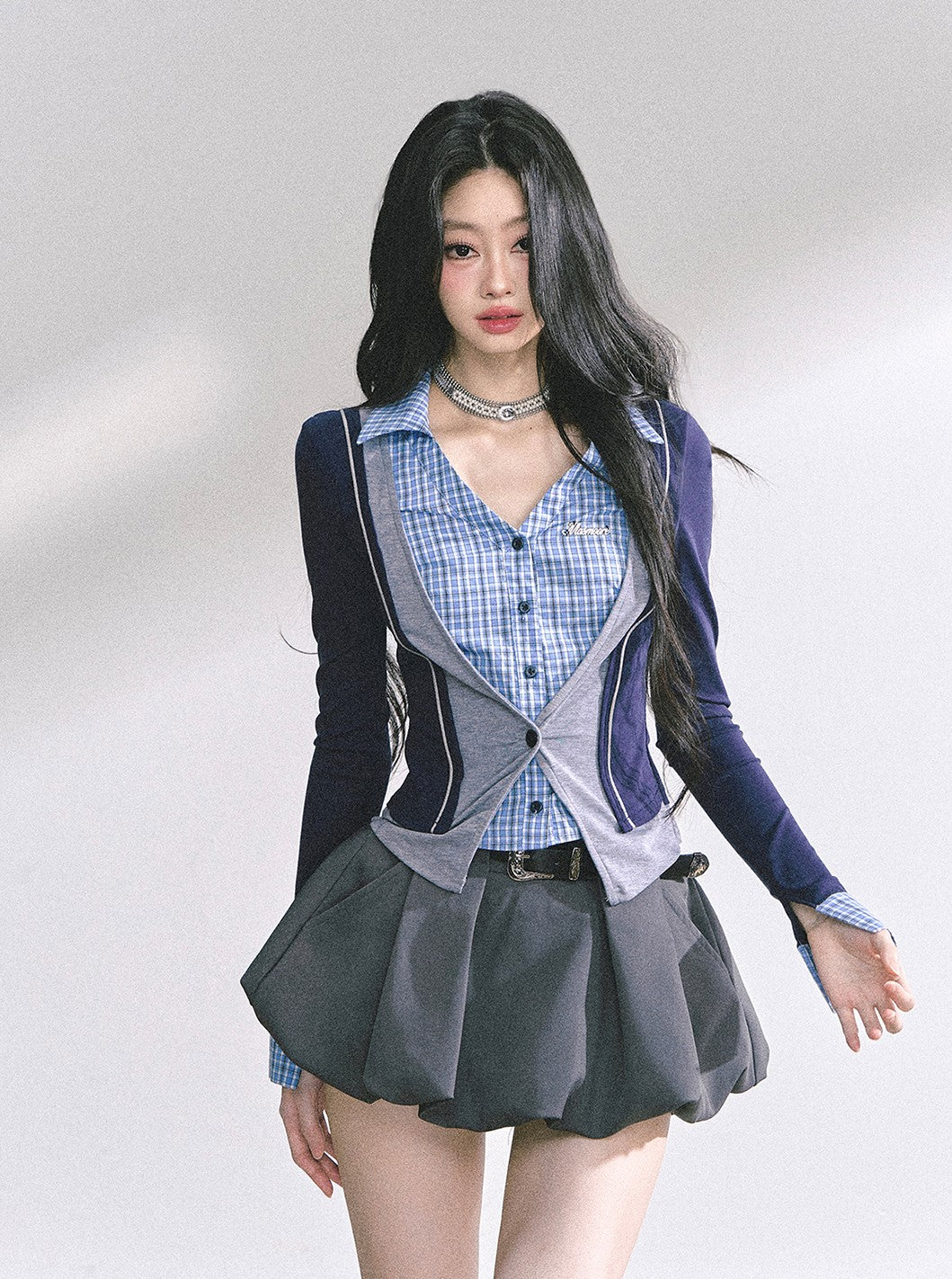 Fake Two-Piece V-neck Shirt DIA0543