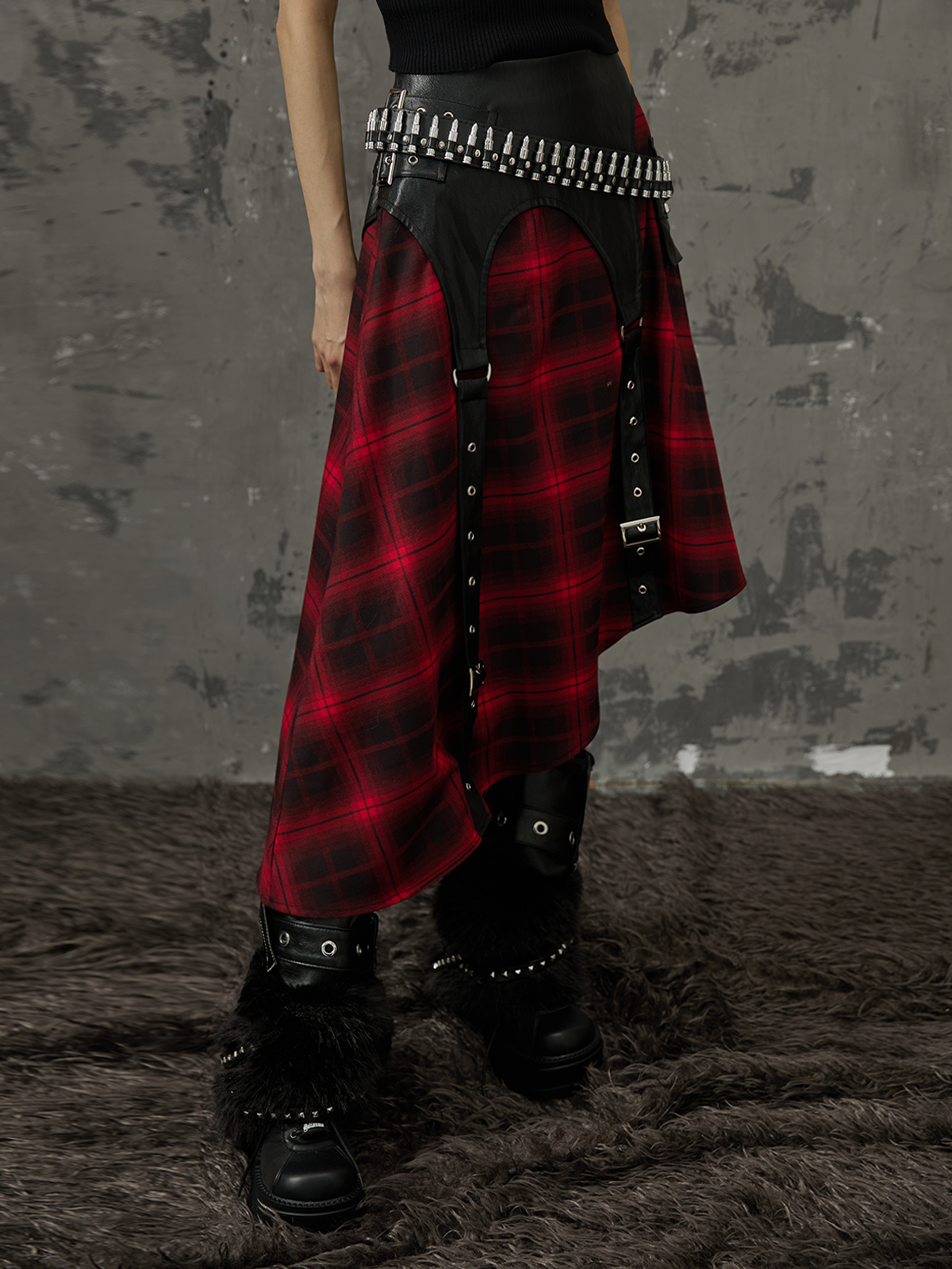 Dark Punk Street Rock Splicing A-line Black And Red Plaid Skirt FRU0032