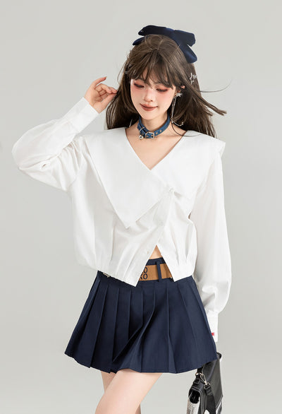 Large Lapel White Long-sleeved Shirt/Navy Pleated Skirt KEI0136