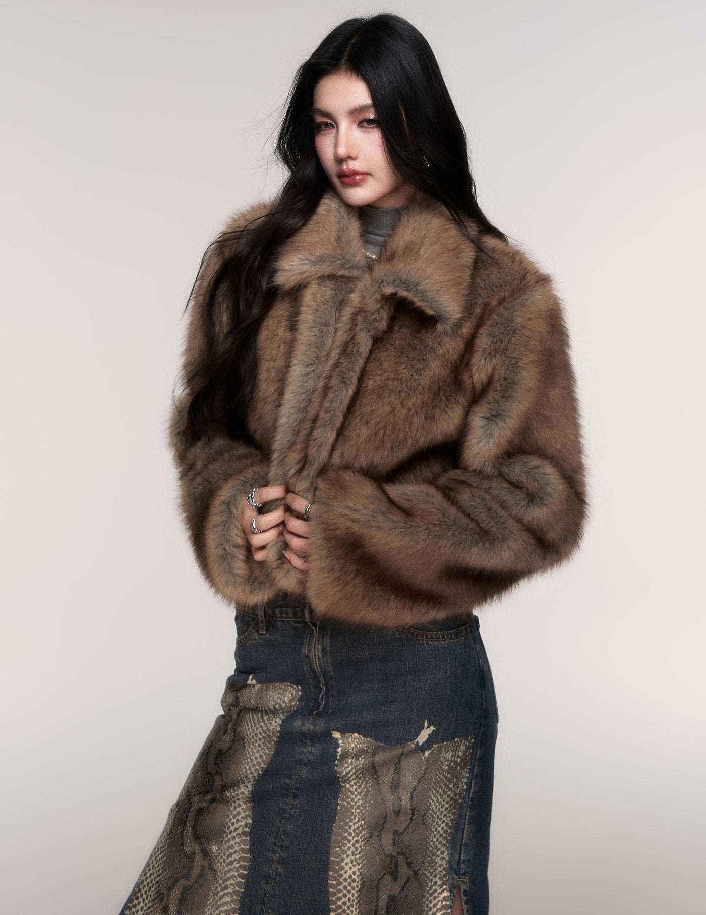 Short Eco-Friendly Fur Coat LUL0210