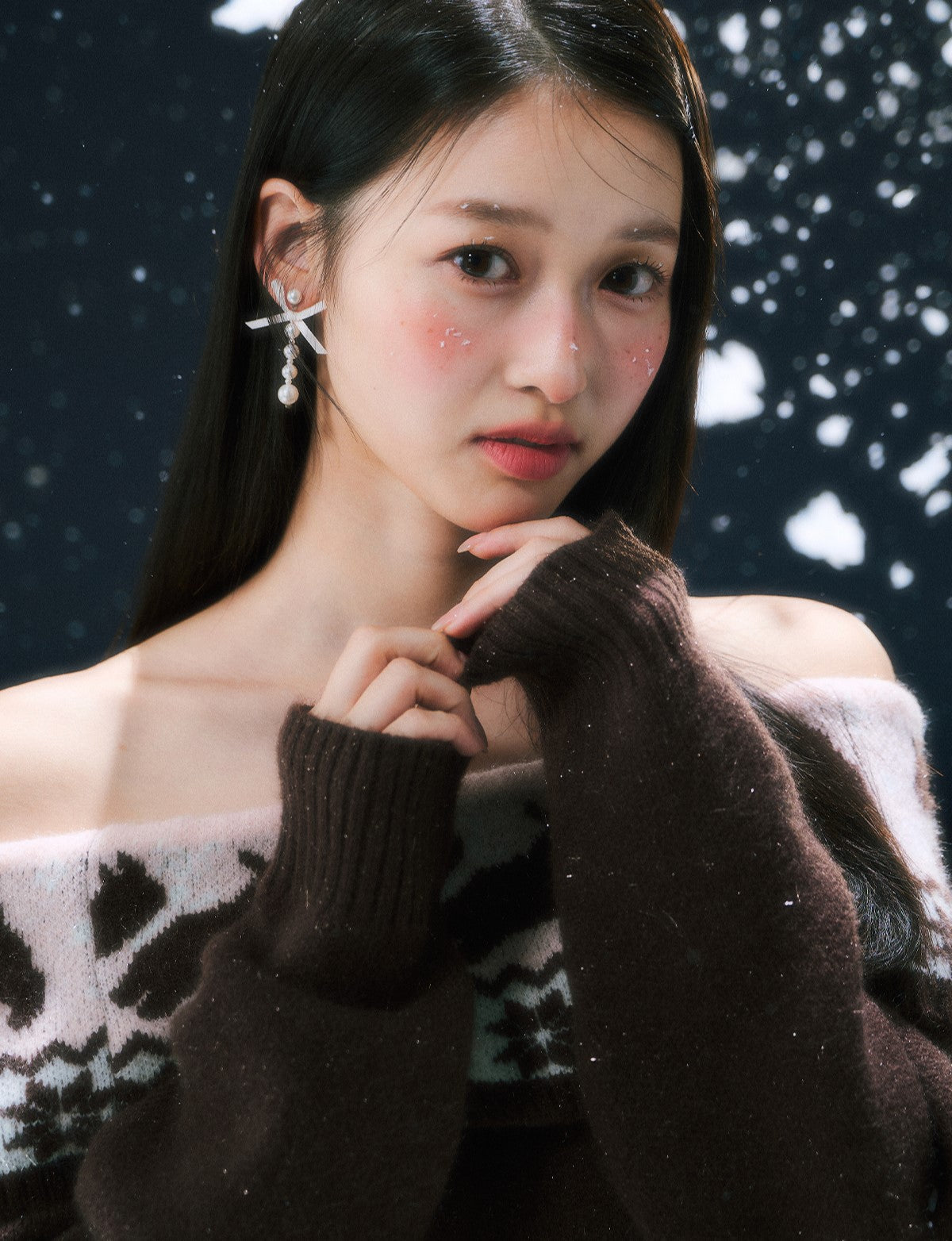 Off-Shoulder Sweater/Plaid Skirt WEE0101