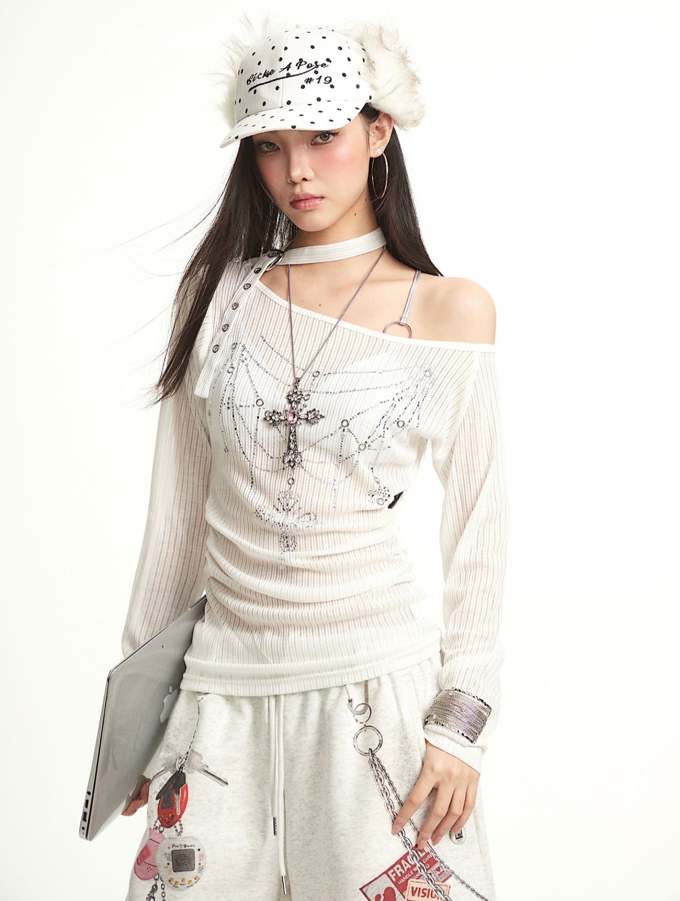 White Cross Design One Shoulder T-shirt UNC0285