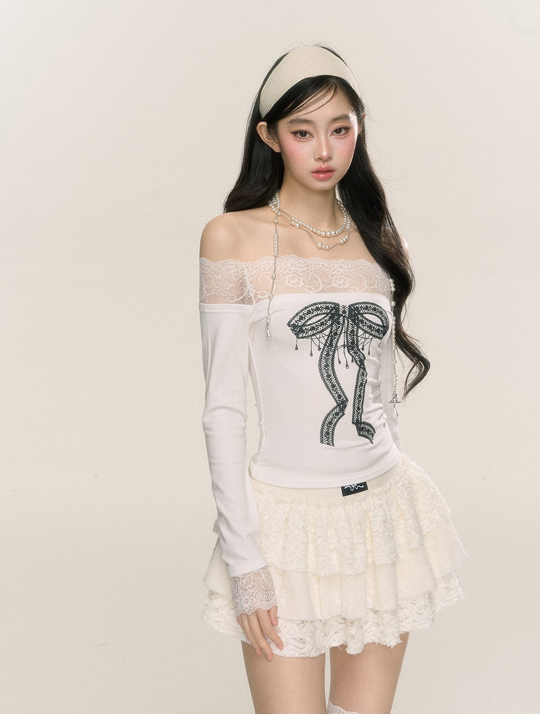 One Shoulder Lace Long Sleeve Slim Waist T-shirt DIA0217