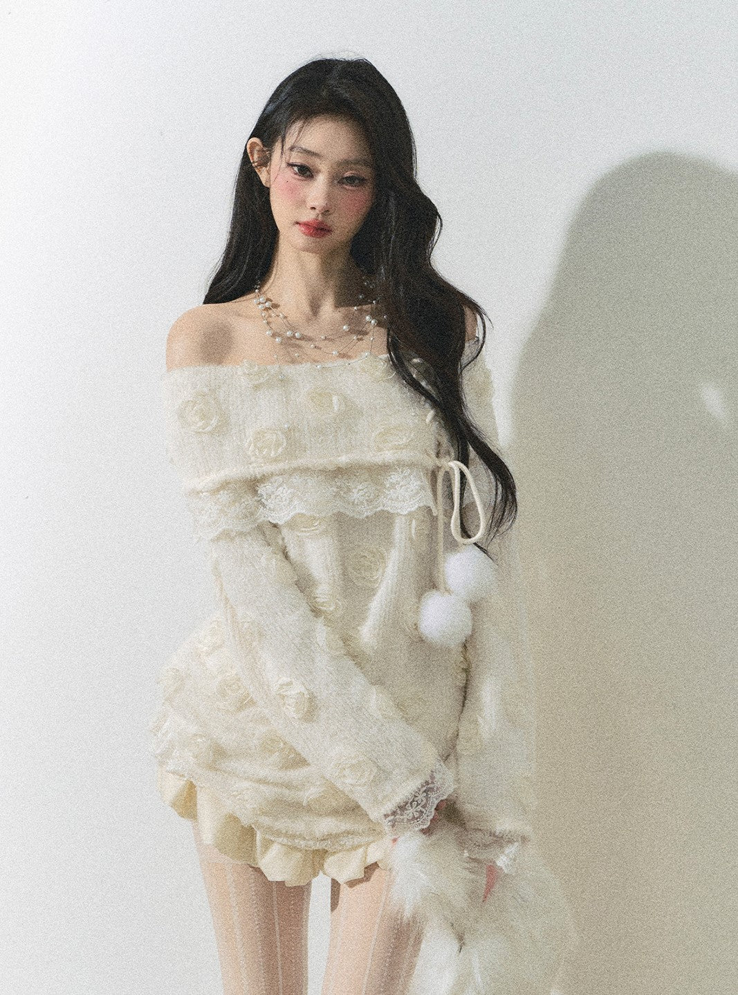 Rose Heart Lace One Shoulder Sweater DIA0249