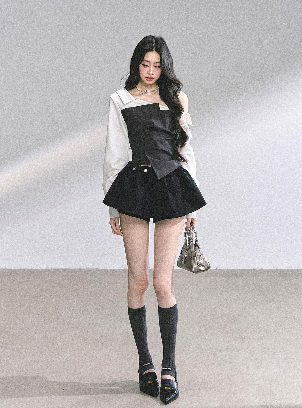Fake Two-piece Off-shoulder Shirt DIA0556