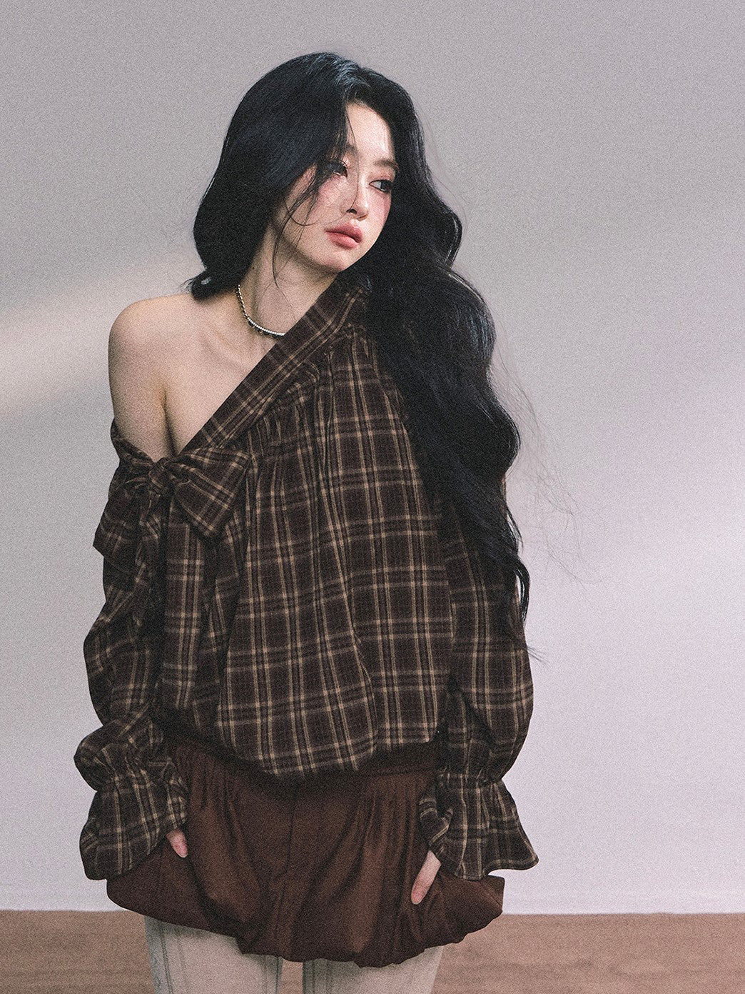 Oblique Shoulder Bow Plaid Shirt DIA0625