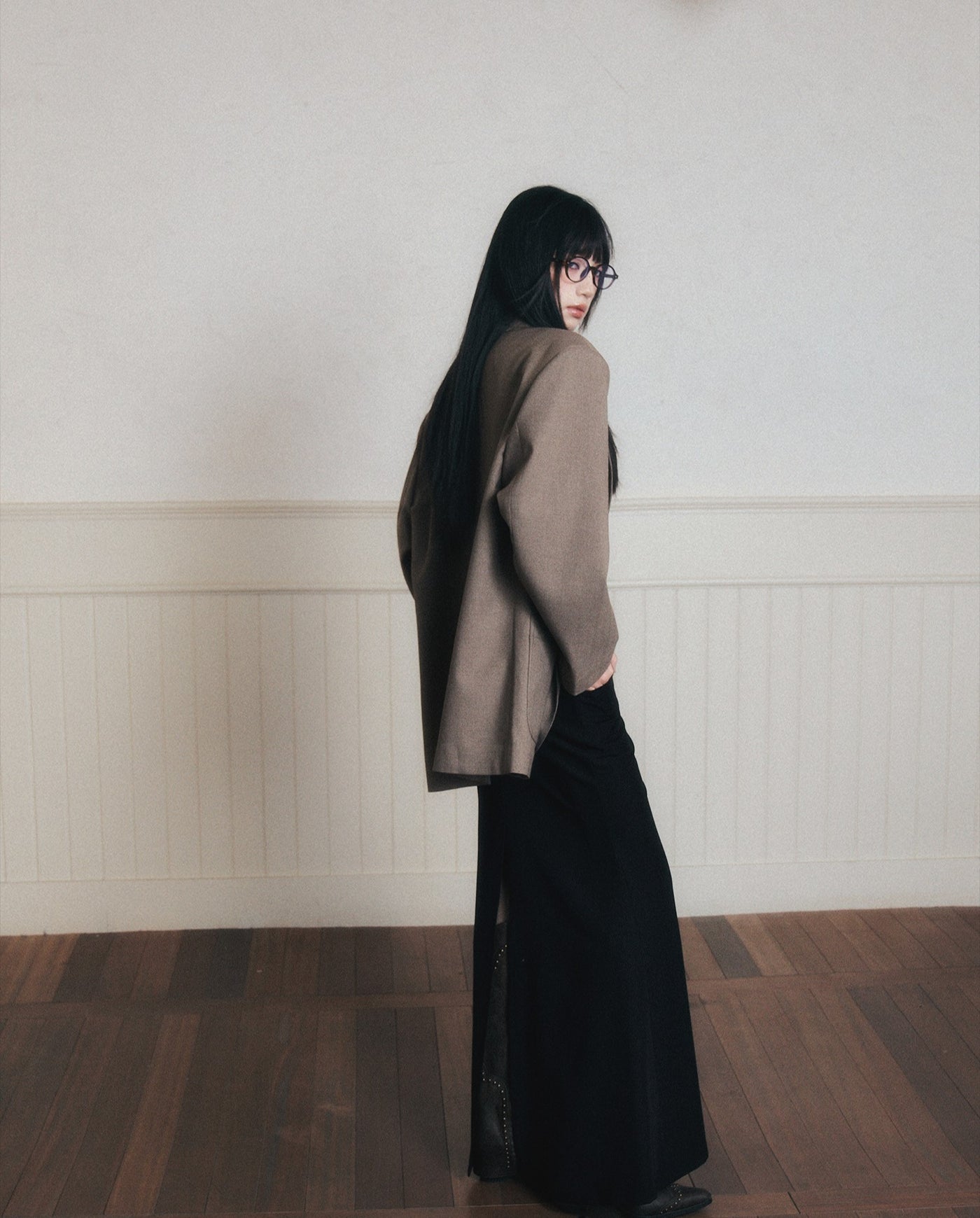 Back Slit Long Fishtail Skirt LUL0178