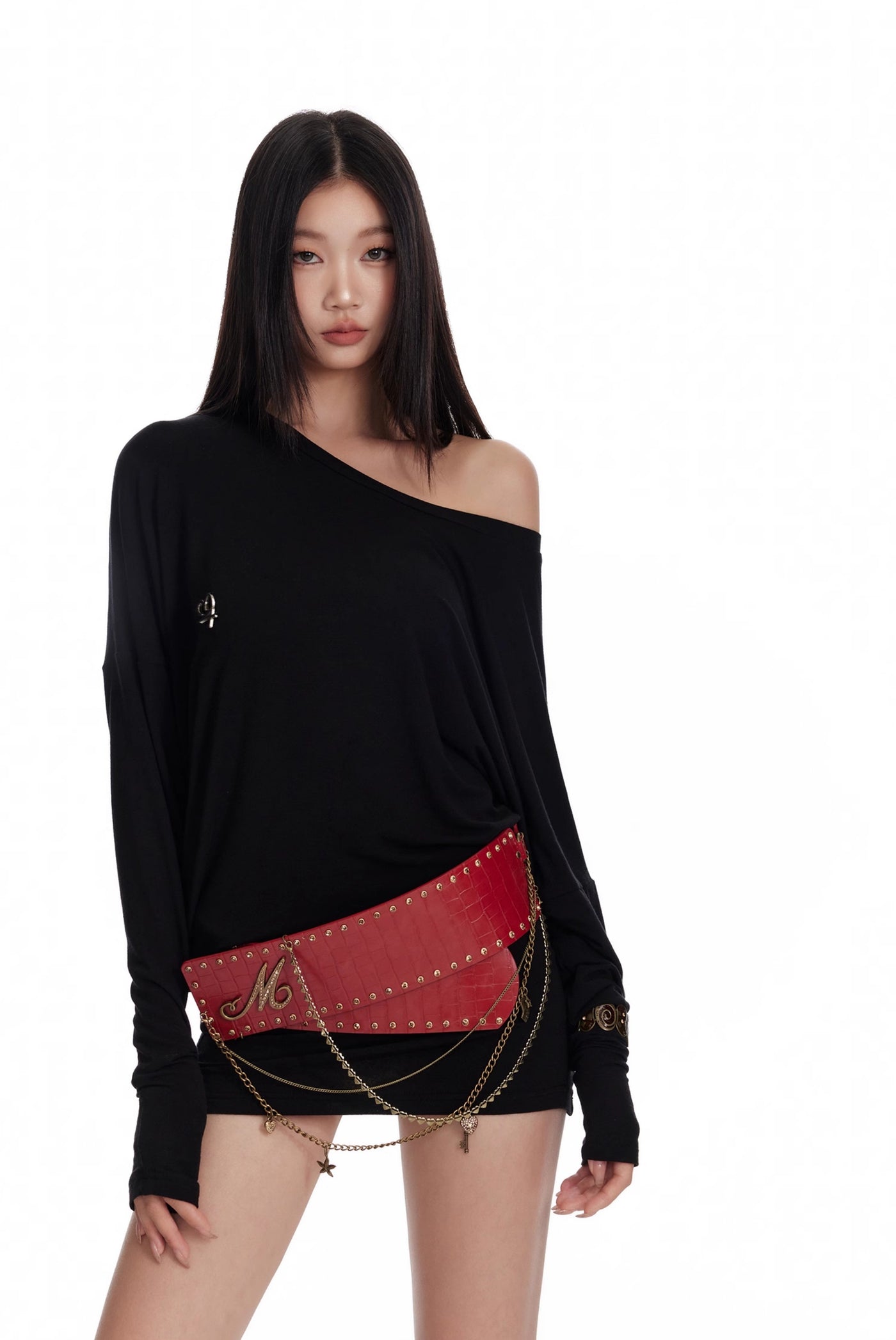 Oblique Shoulder Pleated Stacked Bottoming Long-sleeved T-shirt 4MU0072