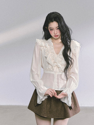 French V-neck Lace Ruffled Shirt DIA0587