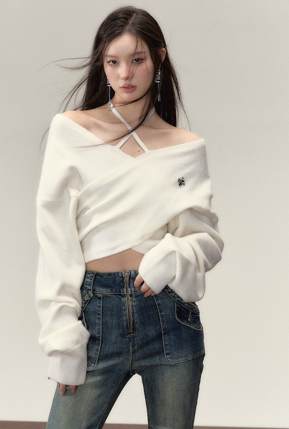 One-shoulder Design Clavicle Sweater VIA0036