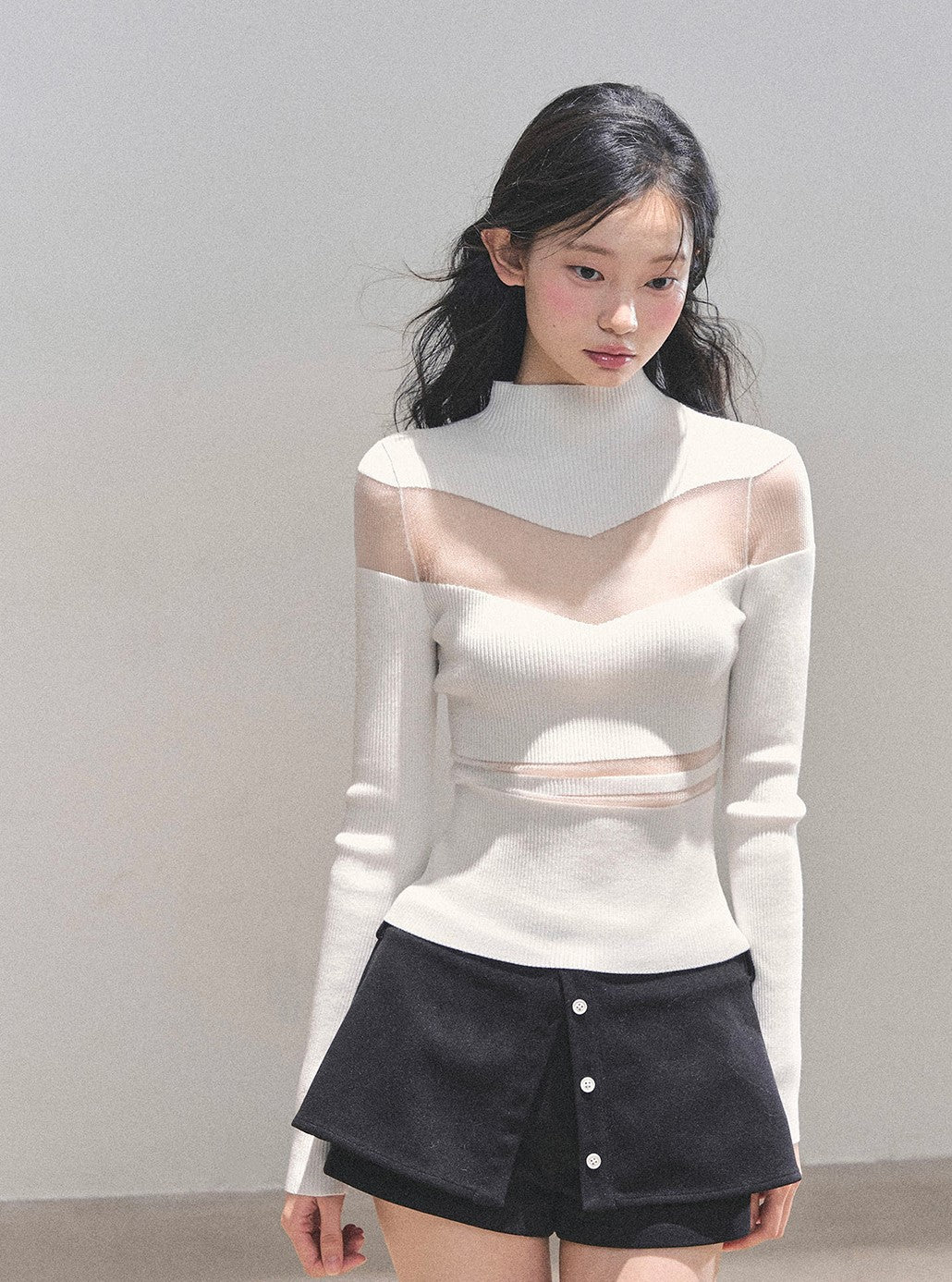 See-through High Neck Slim Sweater DIA0700