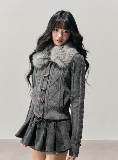 Fur collar Horn Button Cable Knit Cardigan DIA0759