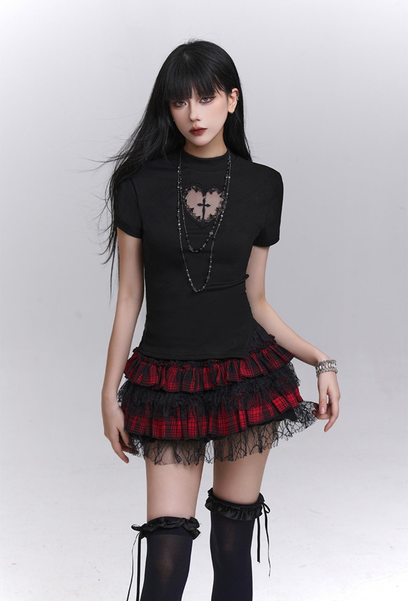 Black Heart Cross Short-sleeved T-shirt LAD0197