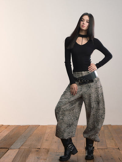 Choker Neck Slim-fit Sweater VIA0366