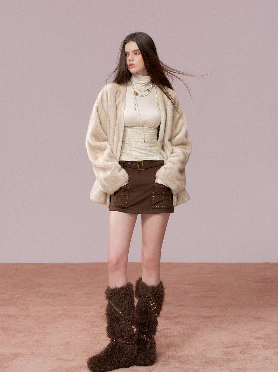 Gradient Fur Large Pocket Coat VIA0350