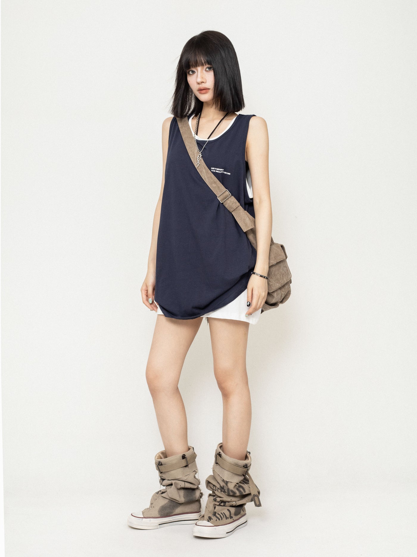 Simple Loose Casual Sleeveless Top ZER0218