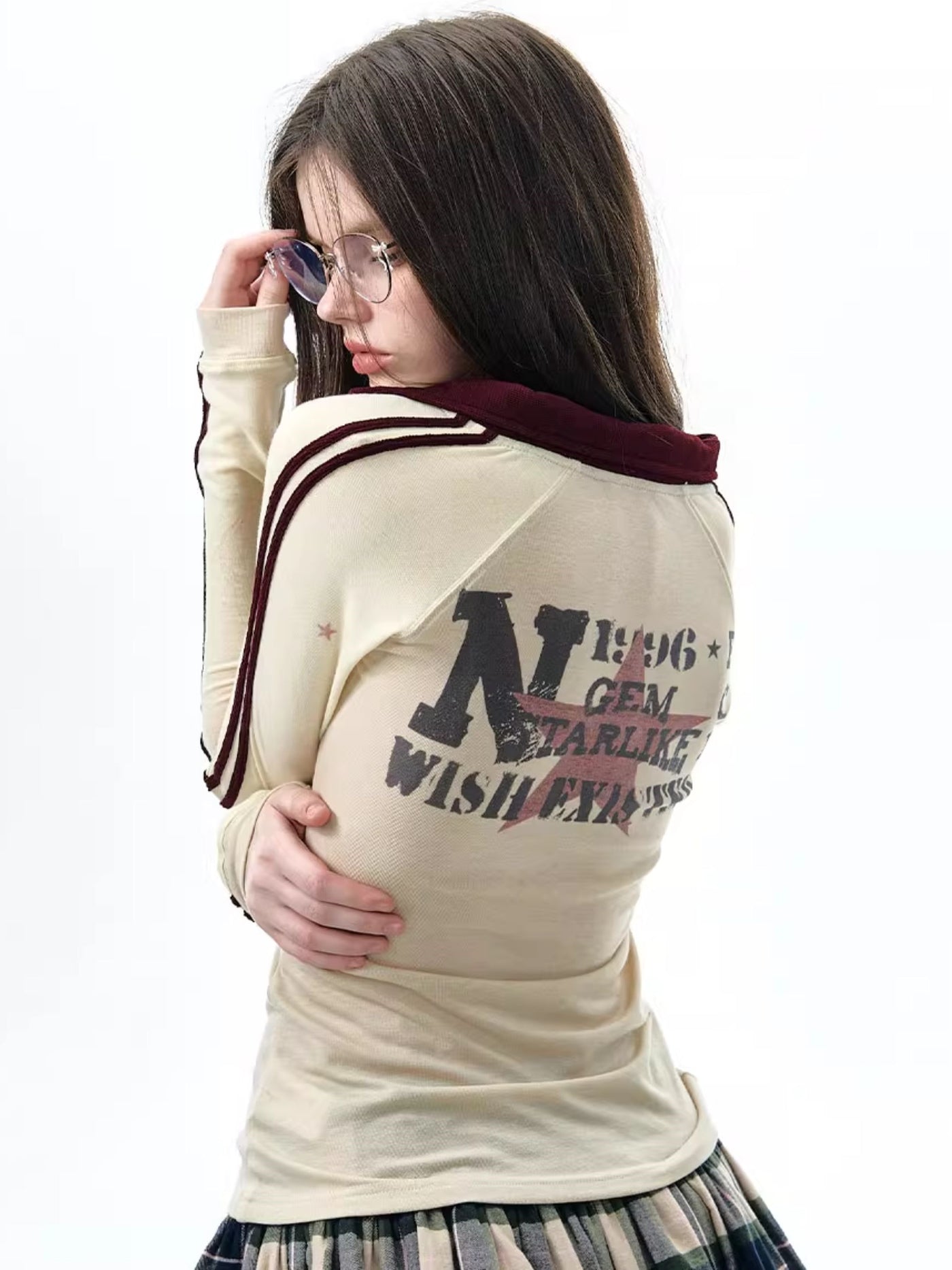 Retro Star Design Long-sleeved T-shirt NEC0232