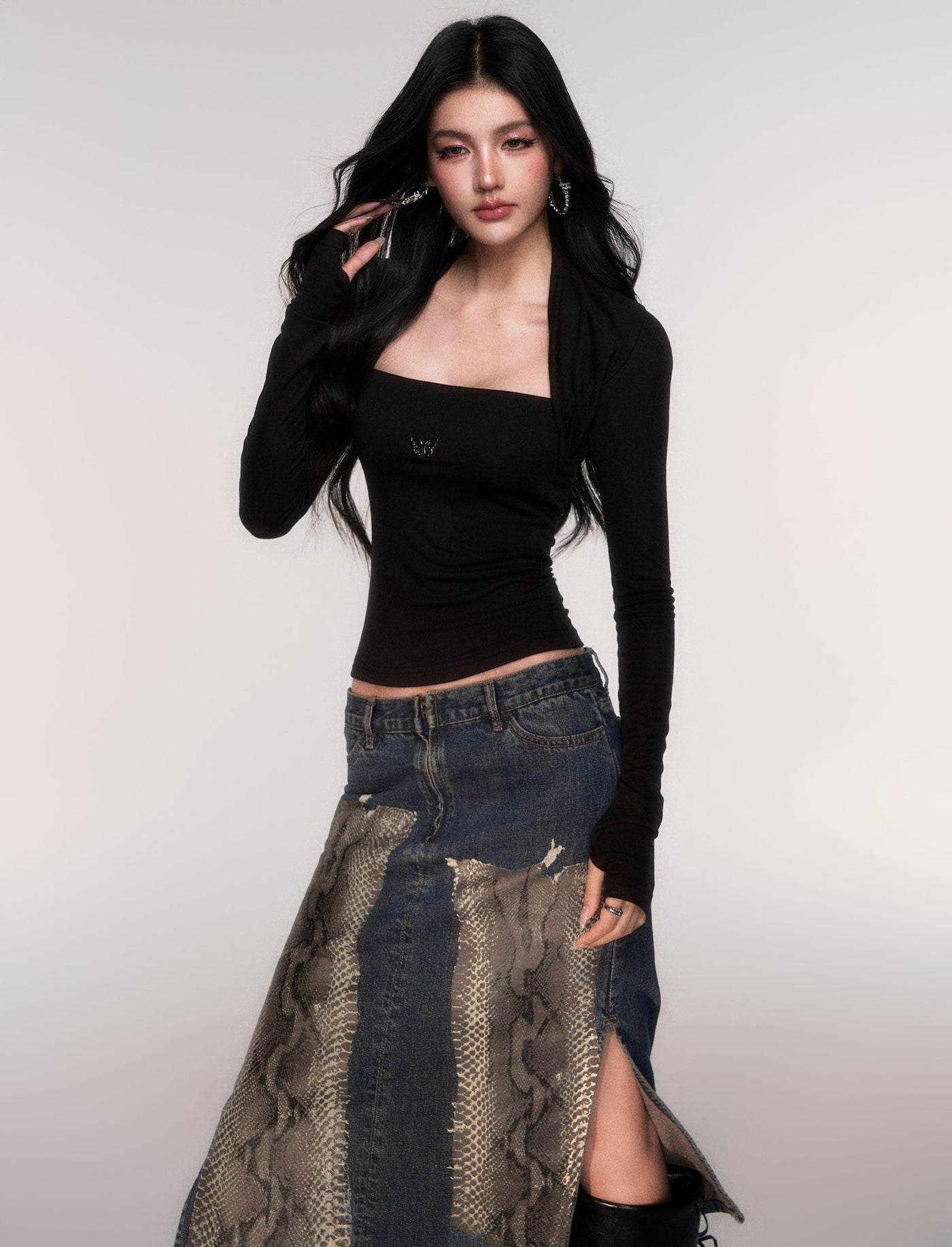 Butterfly Design Slim Fit Sweater LUL0202