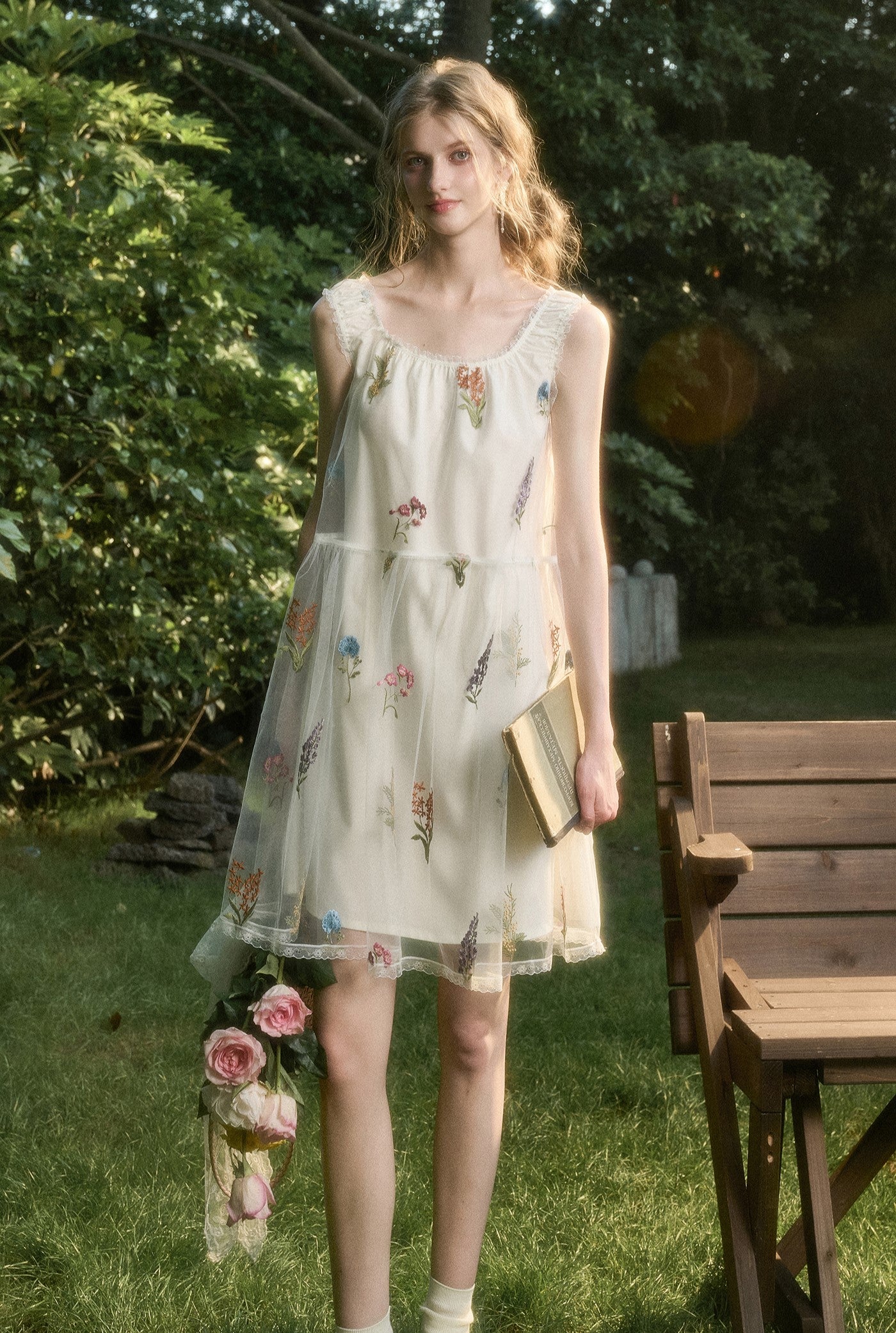 Tulle Flowing Flowers Embroidery Dress GRO0167