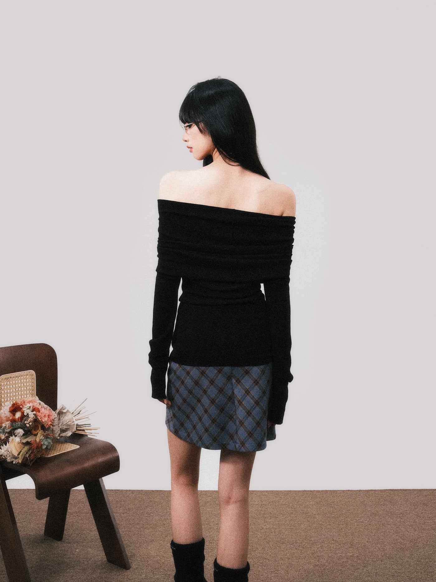 Lazy One Shoulder Slim Knitted Sweater LUL0111