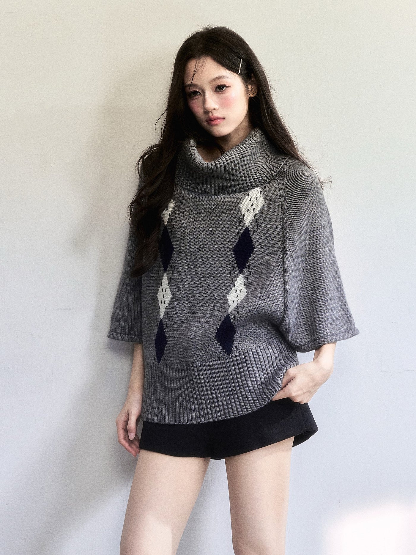Diamond-patterned Retro Sweater FRA0505