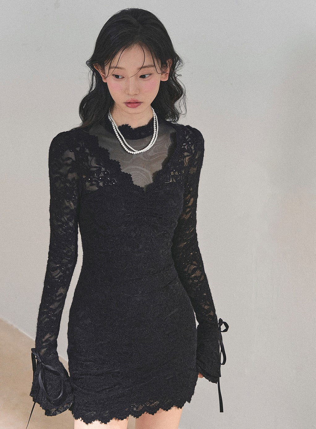 Long-Sleeved Lace Dress DIA0718