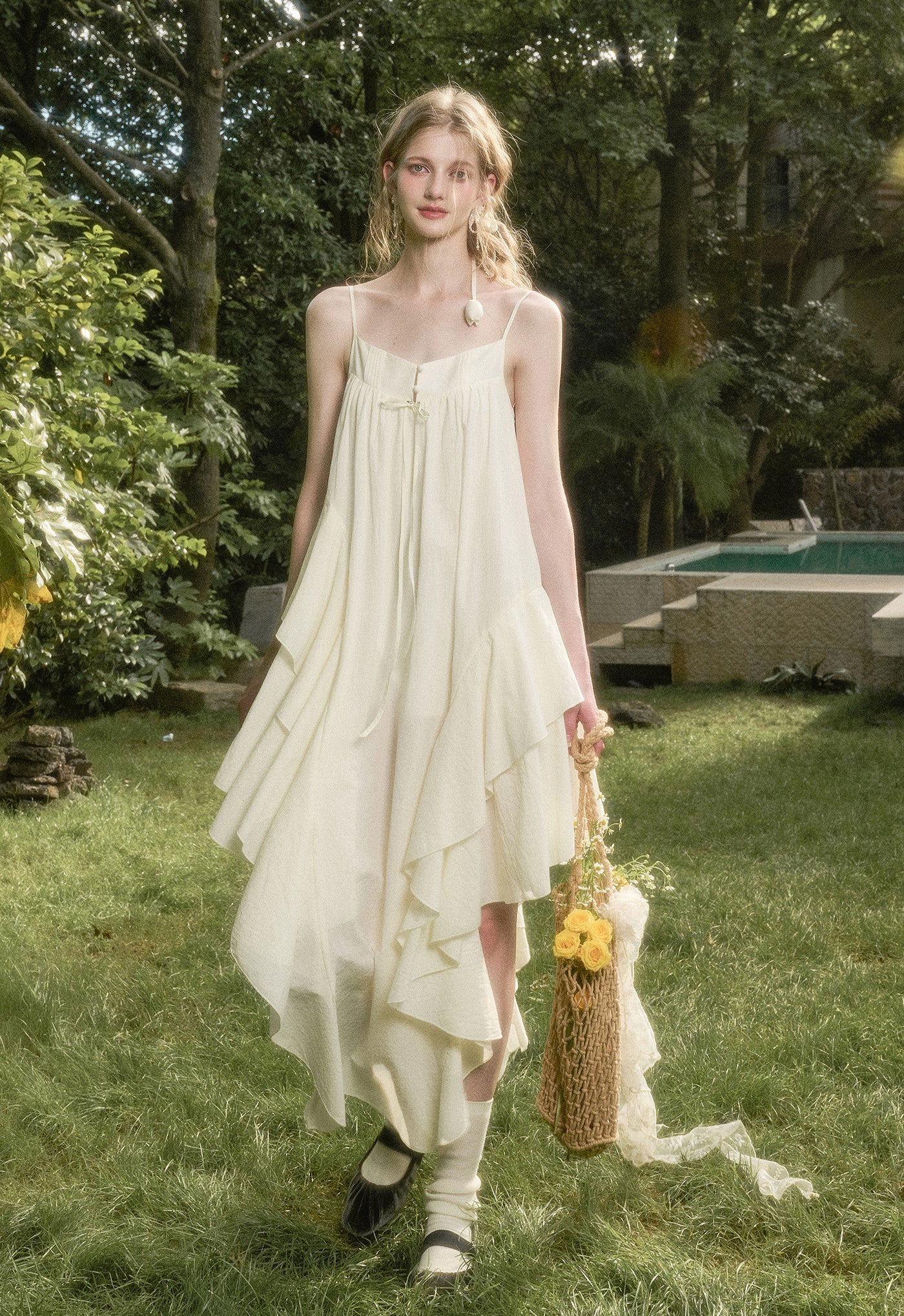 Vanilla White Irregular Design Suspender Dress GRO0182