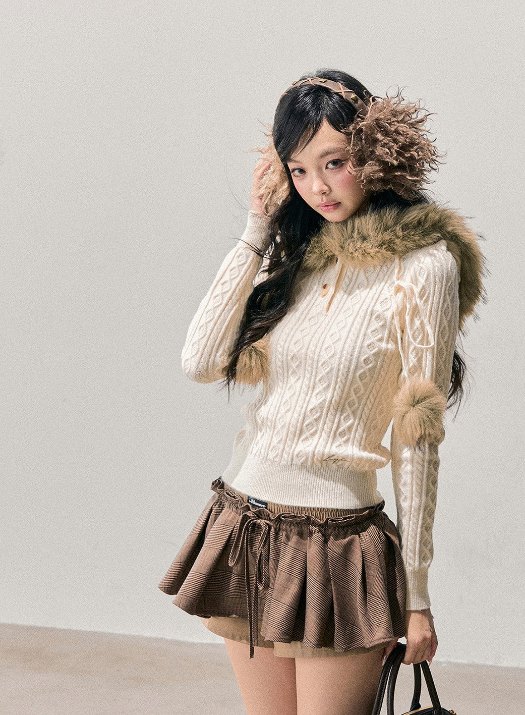 Fur Hooded Cable Knit Sweater DIA0768