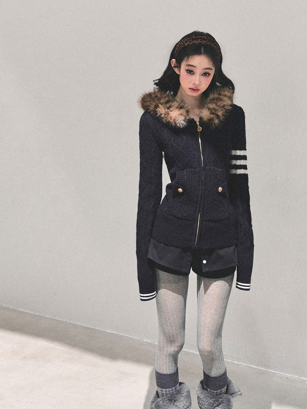 Long-sleeved Hooded Knit Cardigan DIA0665