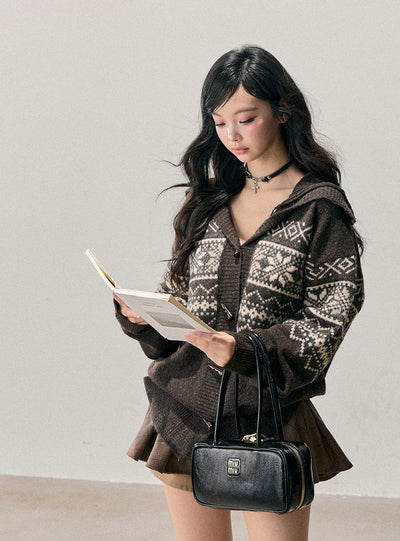 Horn Button Nordic Pattern Cardigan DIA0761