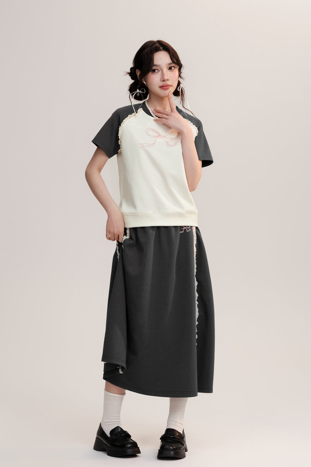Lace Bow Short Sleeve T-shirt/Skirt AOO0024