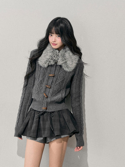 Fur collar Horn Button Cable Knit Cardigan DIA0759