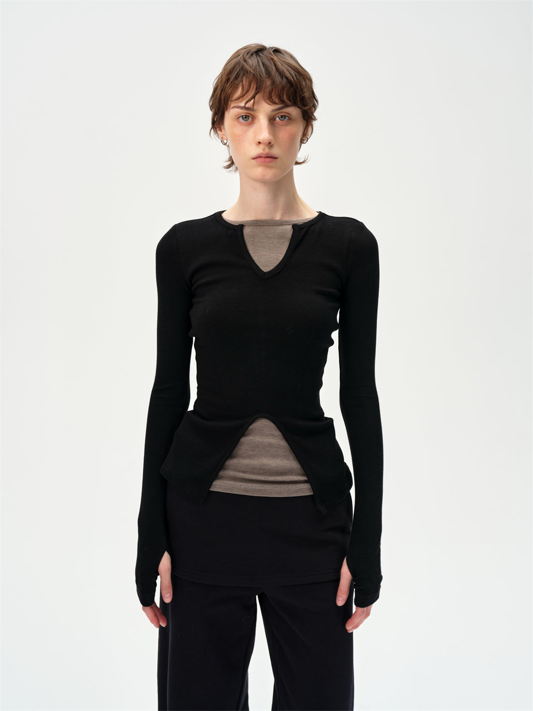 V-neck Patchwork Slit Hem T-shirt CUR0263