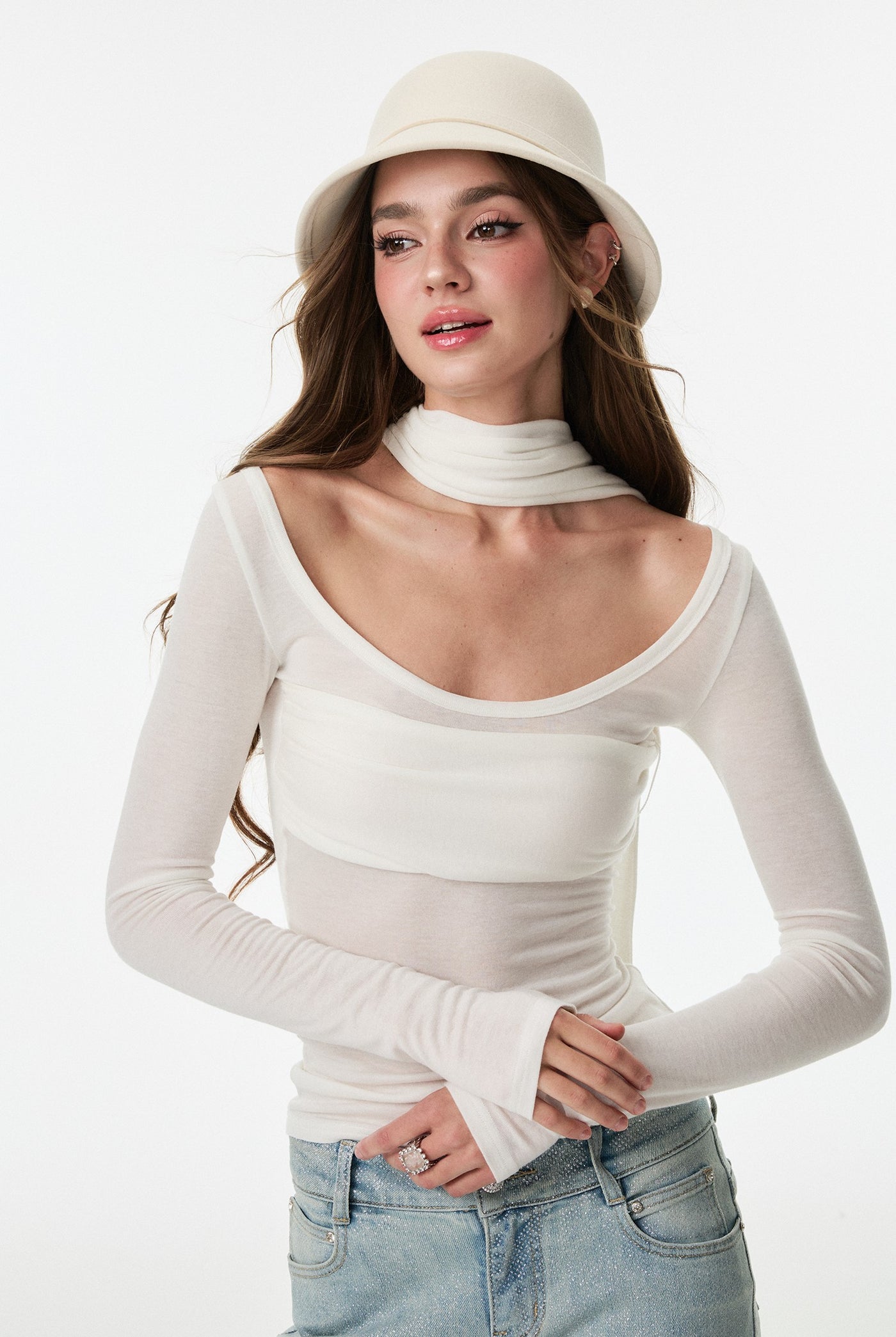 Halter Scarf Base Long-Sleeved T-Shirt 4MU0155