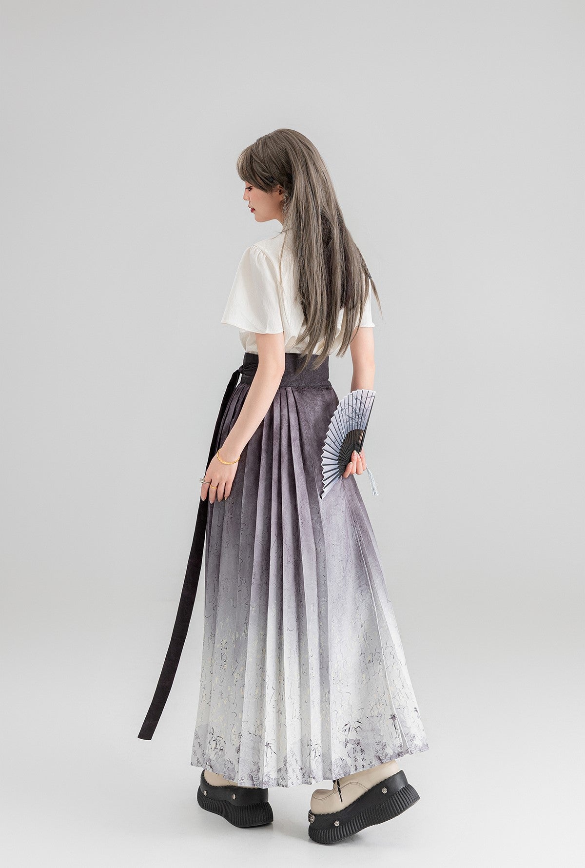 Ancient Style Wind Print Pleated Long Skirt KEI0064