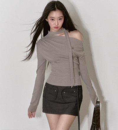 Irregular Pleated Ribbon Oblique Shoulder Long-sleeved T-shirt VIA0145