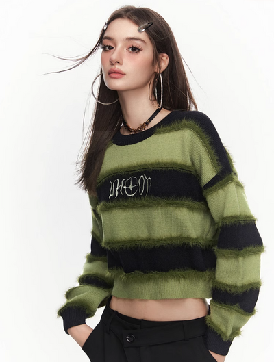 Versatile Striped Short Pullover Sweater MEE0133