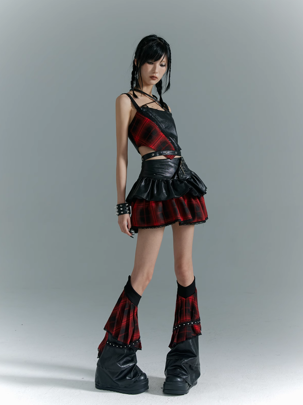 black and red stitched leg cover FRU0019
