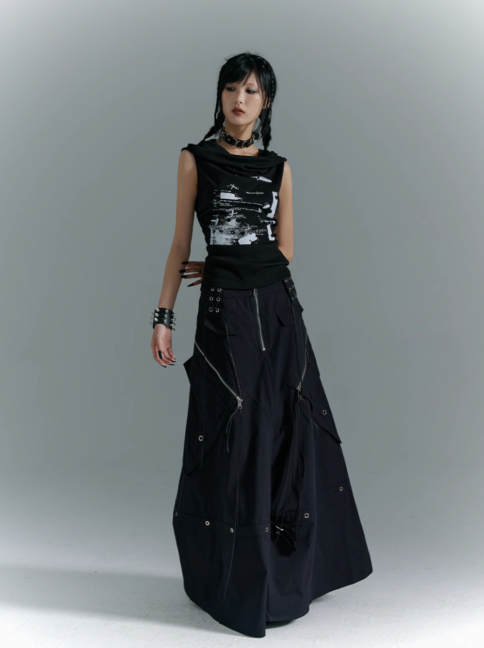 Lost Back Garden Dark Sleeveless Knit Vest FRU0023 – Young Social