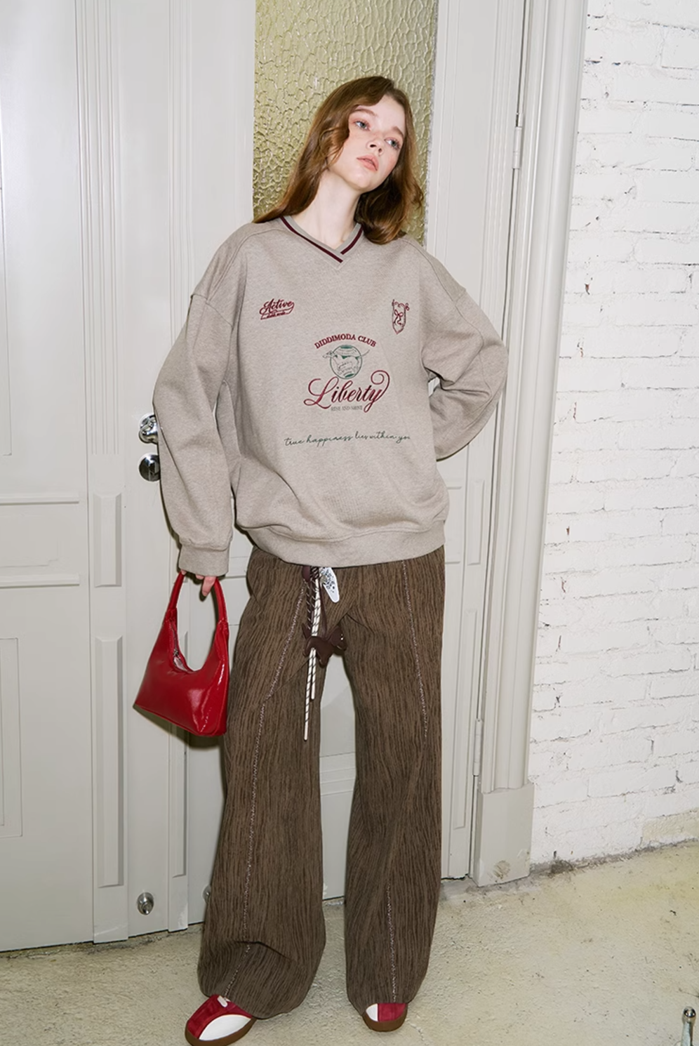 F i.n.t - DIDDI MODA ねこモチーフ クルーネック ニット カーディガン F i.n.t - DIDDI MODA ねこモチーフ クルーネック ニット