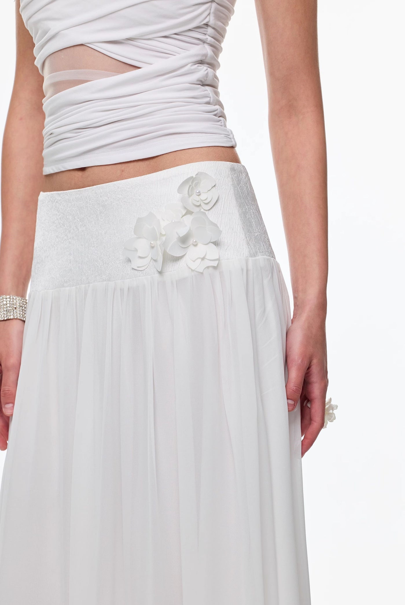Flower White Long Skirt 4MU0142