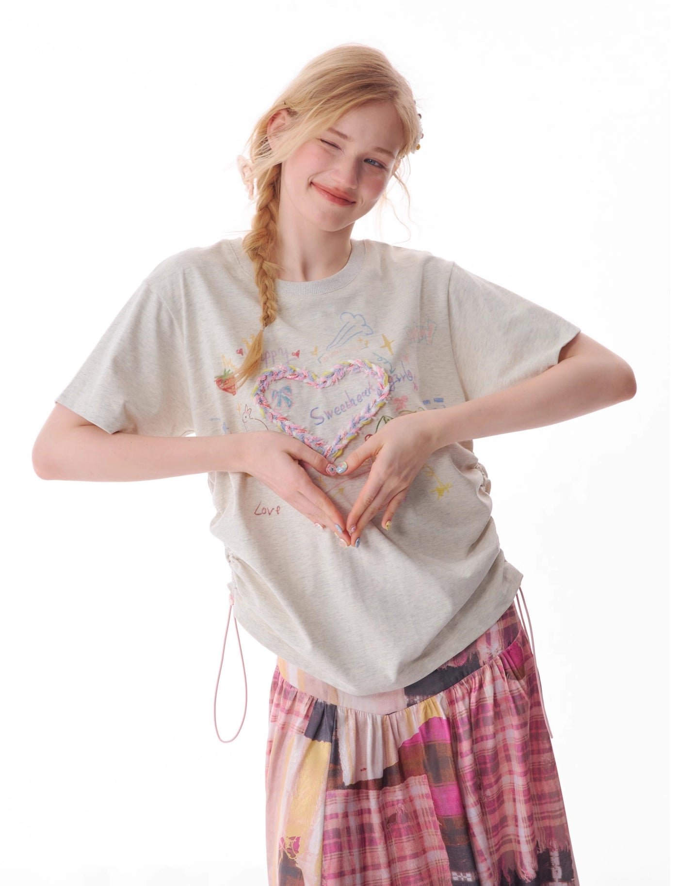 Drawstring Round Neck Three-dimensional Love Print Short-sleeved T-shirt ZIZ0116