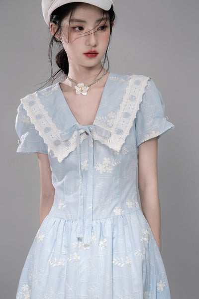 Blue Lace Collar Short Sleeve Dress COT0320