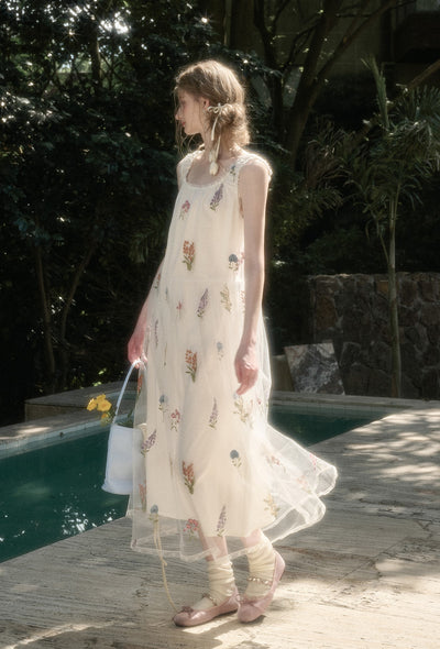 Tulle Flower Embroidery Long Dress GRO0169
