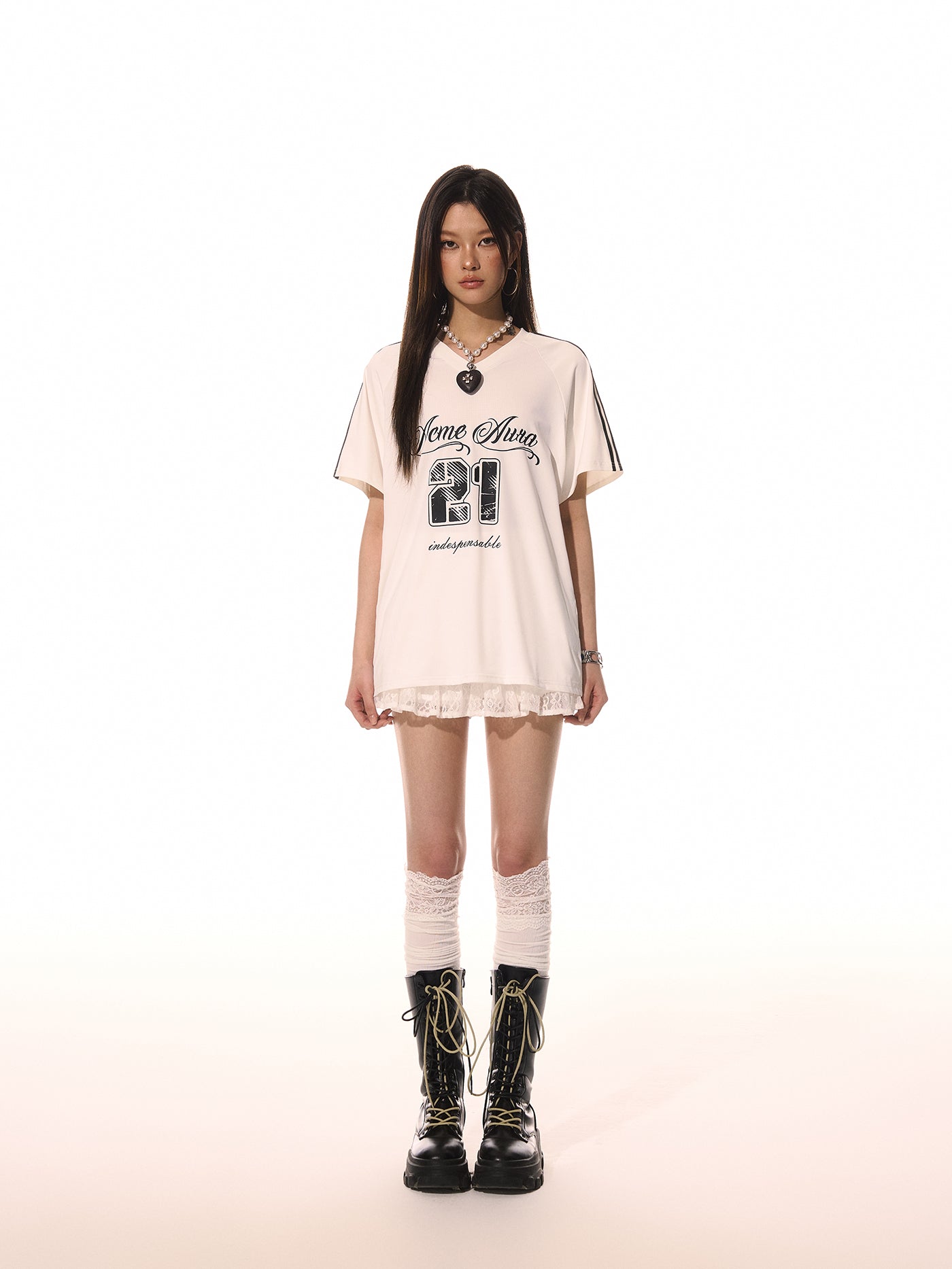 Letter Print V-neck Casual T-shirt ACM0089