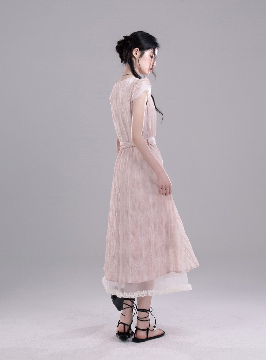 Small Flying Sleeve Pleated Dress COT0277