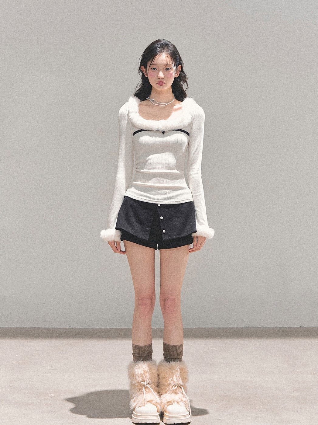 Moonlight Plush Slim Sweater DIA0703